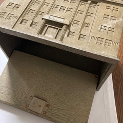 東海銀行旧本店型貯金箱（1950年代？　ヴィンテージ　レトロ　骨董　貴重）の画像