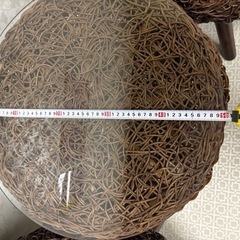 おしゃれな椅子テーブルセットの画像