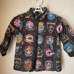 ダウンジャンパー