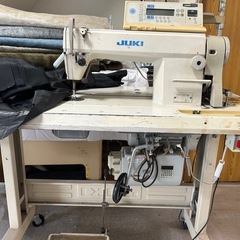 本縫いミシンの画像