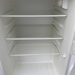 2ドア冷蔵庫2017年製の画像