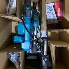 【訳あり・未使用品】Makita マキタ LS001GZ 165mm 充電式スライドマルノコ 訳あり品の為お安く！の画像