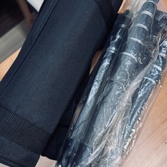 Nikon D5600 一眼レフ＋18-270mm＆8-16mmレンズ＋三脚3種セットの画像