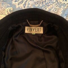 コートとニットの画像