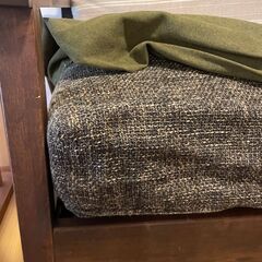 エルモ　２．５人掛け　ソファー　幅168×奥行80×高さ72cm／座面高39cmの画像