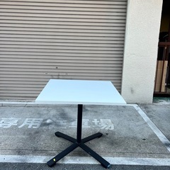 A759♠️コクヨ ビエナ カフェテーブル 20年製750W(16台あり)の画像