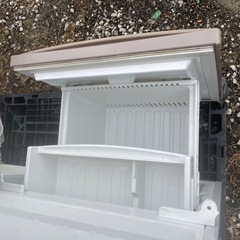 2ドア冷蔵庫の画像