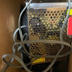 車載スピーカーの画像