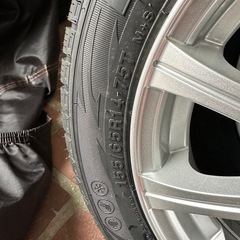 新品スタッドレスホイールセットの画像