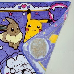 ピカチュウ　ポケモン膝掛けブランケットの画像