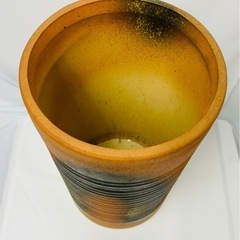 【無料】【引取限定】陶器の傘立て お譲りします　2025/11/13〜の画像
