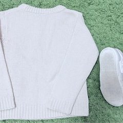 ✨無料セット✨Leeハイカットスニーカー20cm＋真っ白セーター120cm／白×白で可愛くかっこよくおしゃれコーデ♪ママも安心！冬の洗い替えにも🌷の画像