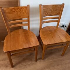 木製 ダイニングチェア ２脚セット カントリー家具 ウッド ナチュラル カフェ風 椅子 イスの画像