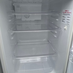 可愛い　きれい　2ドア　冷蔵庫の画像