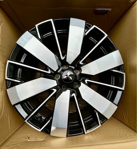 アウトランダー純正アルミホイール