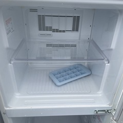 可愛い　きれい　2ドア　冷蔵庫の画像