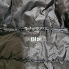 UNIQLOユニクロ■ダウン&フェザー　ウルトラライトダウンベスト　Lの画像