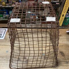 ワイヤーバスケット ブラウン カゴ 収納の画像