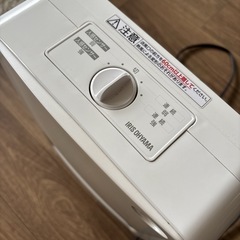 アイリスオーヤマセラミックヒーターの画像