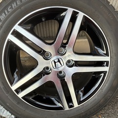 オデッセイ純正ホイール付きスタッドレスタイヤ　の画像