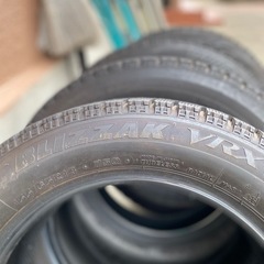 スタッドレスタイヤ(お話し中)の画像