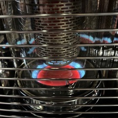 ☆美品☆コロナ　FFストーブ　2020年製　耐熱ガラス部品他交換したばかりの画像