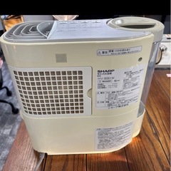 SHARP HV-B30-W 加湿器の画像