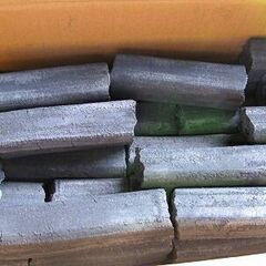 お引取り限定！！　1級オガ　10ｋｇ　（オガ炭）　の画像