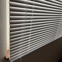 タチカワブラインド アルミブラインド 165cm x 115cm ホワイトの画像