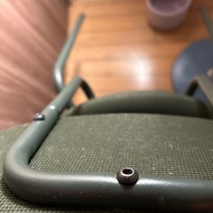 大人気IKEAのグリーンのイスの画像