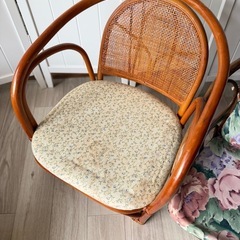 ラタンチェア　2つつの画像