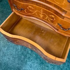 イタリア 木製 5段チェスト 象嵌細工 猫脚 家具 アンティーク インテリア 札幌 東区の画像