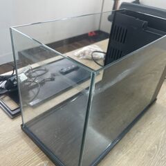 【使用済み品】GEX　ラクテリア　水槽セットの画像