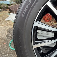 ブリザック スタッドレス17
インチの画像