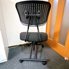 姿勢矯正 バランスチェア　SANWA　SUPPLY　150-SNCH018　サンワサプライの画像