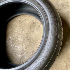 MAXTREK MAXIMUS M2 215/50R17 95V 中古タイヤ4本セットの画像