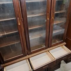 【リサイクルショップどりーむ天保山店】No.4927　食器棚　写真参照🎵　大きめサイズ　お手頃価格で販売中🎵の画像