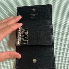 ハイブランド　ルイヴィトン　きーけキーケースの画像