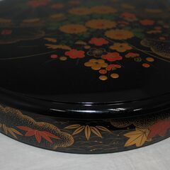 [1713] 昭和レトロ　漆器　和柄蓋付き　丸型寿し重の画像