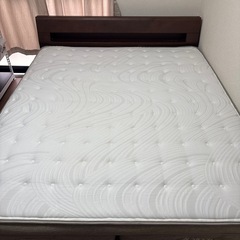 （美品）ニトリ　クイーンマットレス・ベットフレーム　Nスリープ の画像