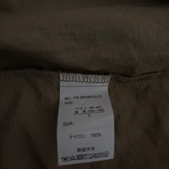 フード付きジャンパーの画像