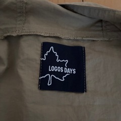 フード付きジャンパーの画像