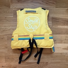 子供用ライフジャケットの画像