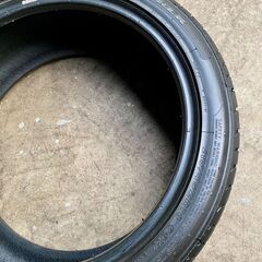 MAXTREK MAXIMUS M1 215/45R18 93W M+S 中古タイヤ4本セットの画像