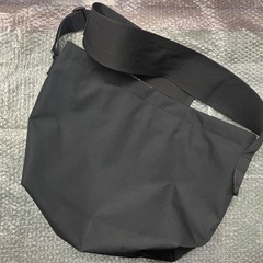 □ 無印 MUJI 太ベルトショルダーバッグ 黒 □の画像