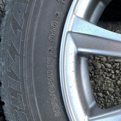 アルミホイール、スタッドレスタイヤ
の画像