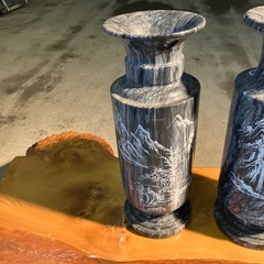 今週限定！大理石 花瓶 壺 山水彫刻 約56cm 14.4kgの画像