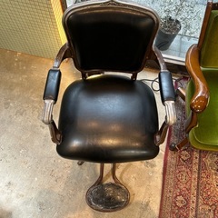 アンティーク　カットチェアの画像