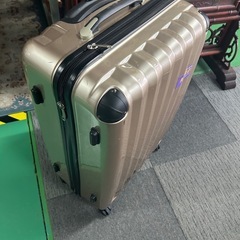 スーツケース無料でお譲りしますの画像