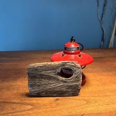 20 一つ穴の可愛い古板　流木、天然物、インテリア、看板の画像